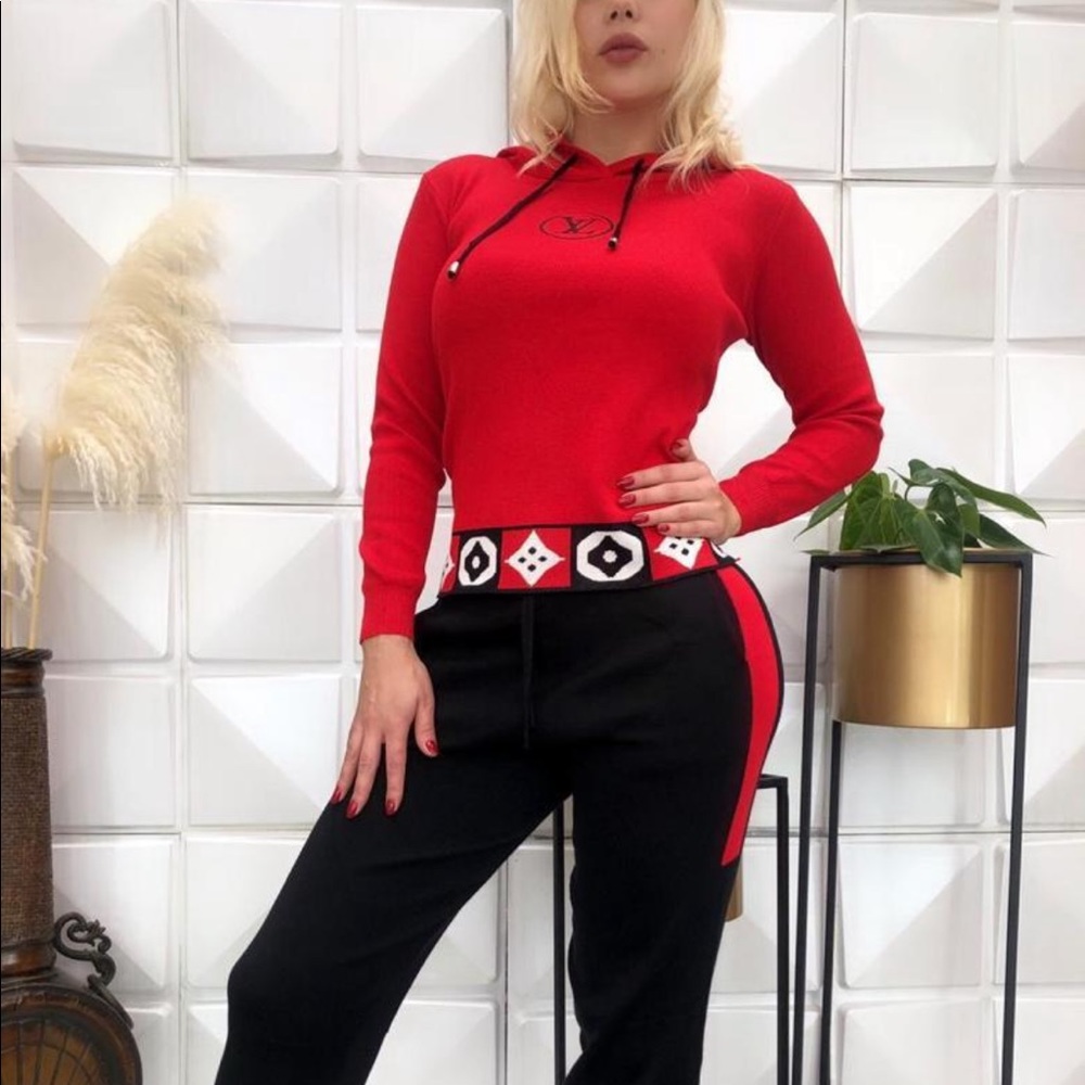 Beautiful Outfit 2 Pieces Set Size SML